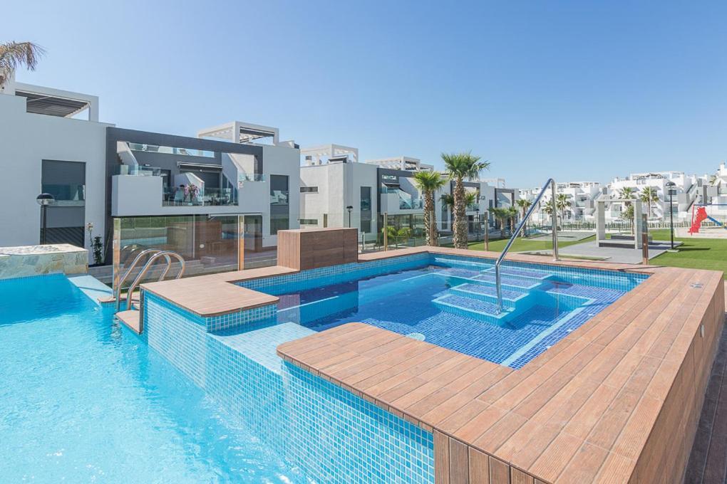 Calle Bullas Topfloor Lejlighed Торевьиа Экстерьер фото